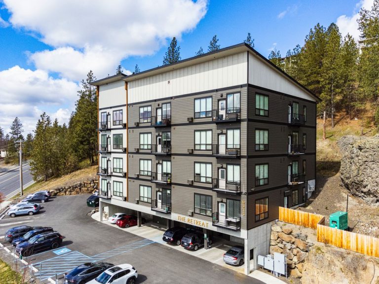 The Retreat at 5-Mile - Spokane Apartments for Rent