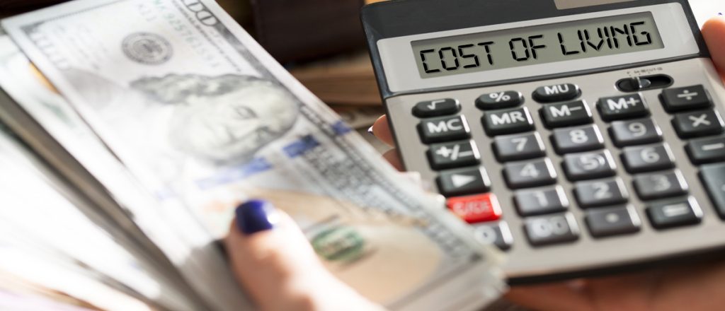 Pros & cons to buying a home in Spokane, WA, like the cost of living.