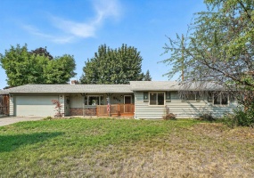 5704 Napa St, Spokane, Washington 99223, 4 Bedrooms Bedrooms, ,3 BathroomsBathrooms,Residential Lease,For Rent,Napa,SAR202523591