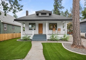 1232 33rd Ave, Spokane, Washington 99203, 4 Bedrooms Bedrooms, ,2 BathroomsBathrooms,Residential,For Sale,33rd,SAR202524018