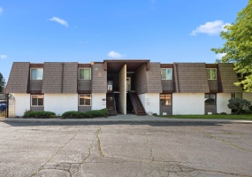 1716 Pettet Dr, Spokane, Washington 99205, 2 Bedrooms Bedrooms, ,1 BathroomBathrooms,Residential Lease,For Rent,Pettet,SAR202524083