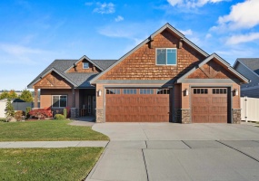 5019 42nd Ave, Spokane, Washington 99223, 3 Bedrooms Bedrooms, ,3 BathroomsBathrooms,Residential,For Sale,42nd,0,SAR202526994