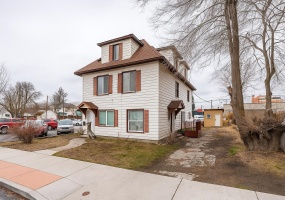 3011 Queen Ave, Spokane, Washington 99217, 0 , ,Residential Income,For Sale,Queen,0,SAR202526996