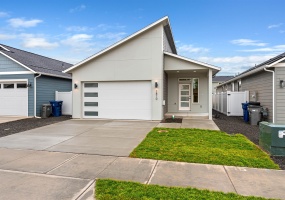 1810 Jakeman Ct, Spokane Valley, Washington 99016, 3 Bedrooms Bedrooms, ,2 BathroomsBathrooms,Residential,For Sale,Jakeman,0,SAR202527174