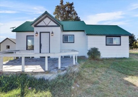 8405 Antler Rd, Deer Park, Washington 99006, 3 Bedrooms Bedrooms, ,1 BathroomBathrooms,Residential,For Sale,Antler,0,SAR202527193 8405 Antler Rd, Deer Park, Washington 99006, 3 Bedrooms Bedrooms, ,1 BathroomBathrooms,Residential,For Sale,Antler,0,SAR202527193