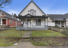 2115 Dean Ave, Spokane, Washington 99201, 5 Bedrooms Bedrooms, ,3 BathroomsBathrooms,Residential Income,For Sale,Dean,0,SAR202527499 2115 Dean Ave, Spokane, Washington 99201, 5 Bedrooms Bedrooms, ,3 BathroomsBathrooms,Residential Income,For Sale,Dean,0,SAR202527499