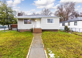 2203 Marshall Ave, Spokane, Washington 99207, 3 Bedrooms Bedrooms, ,1 BathroomBathrooms,Residential,For Sale,Marshall,0,SAR202527538 2203 Marshall Ave, Spokane, Washington 99207, 3 Bedrooms Bedrooms, ,1 BathroomBathrooms,Residential,For Sale,Marshall,0,SAR202527538