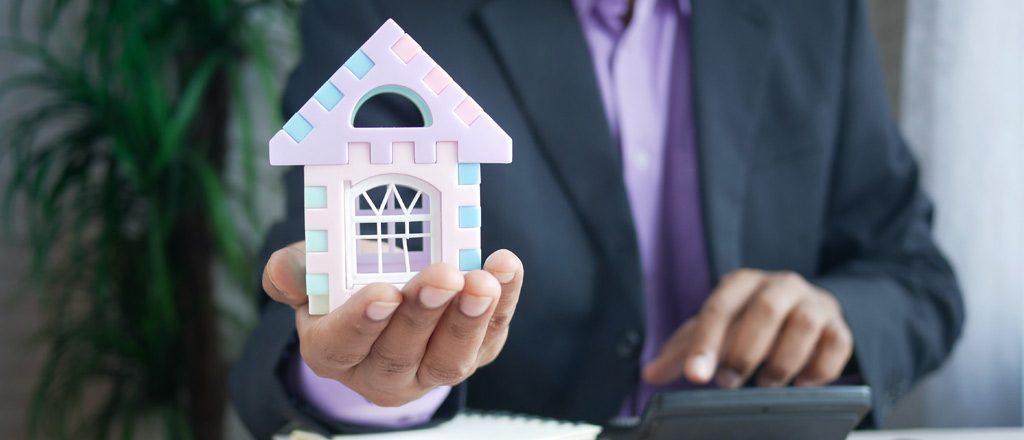 Know your budget when getting a mortgage pre-approval.